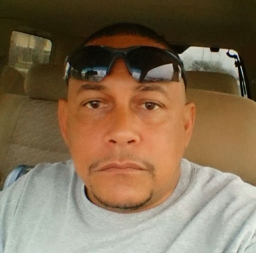 Axel Rodriguez Photo 36