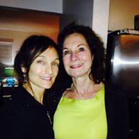 Julia Bingham Photo 22
