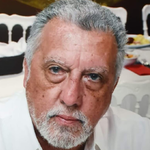 Daniel Enriquez Photo 43
