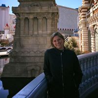 Rebecca Faust Photo 16