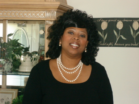 Andrea Hawkins Photo 22
