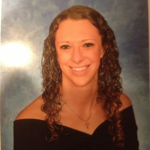 Alyson Johnson Photo 37