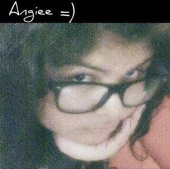 Angie Chirinos Photo 15