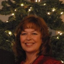 Debbie Crow Photo 31