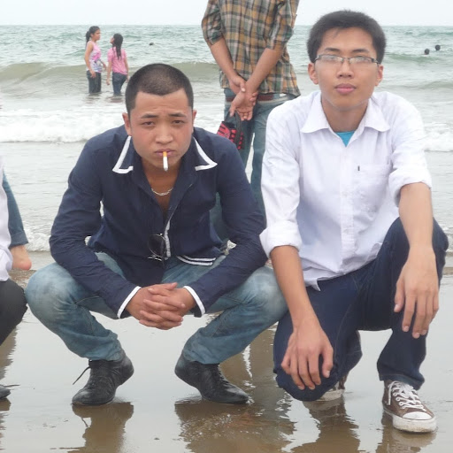 Quynh Dinh Photo 3