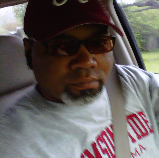 Nathaniel Howell Photo 6