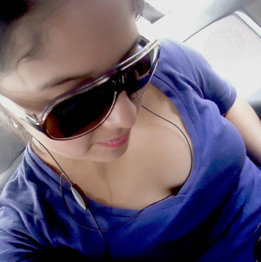 Diana Gabriel Photo 17