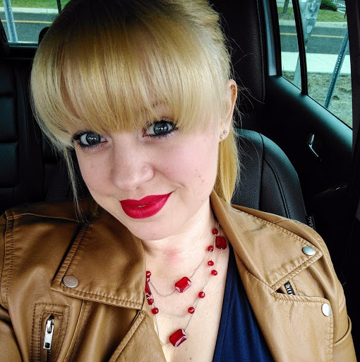 Alicia Dawson Photo 17