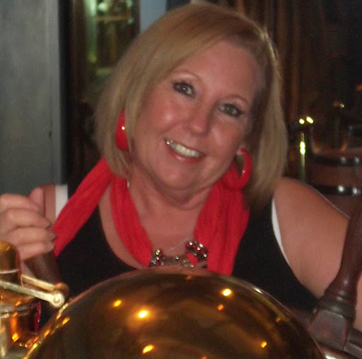 Sharon Boswell Photo 19