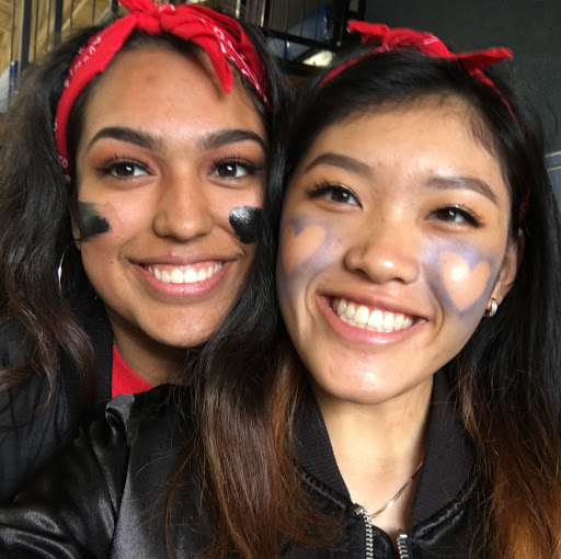 Stephanie Hoang Photo 7