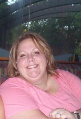 Beth Lockhart Photo 25