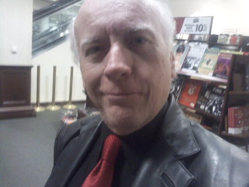 Charles Mann Photo 39