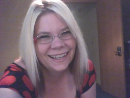 Stephanie Hughes Photo 52