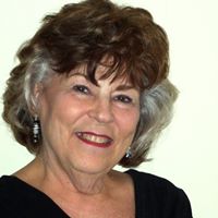 Patricia Hansen Photo 33
