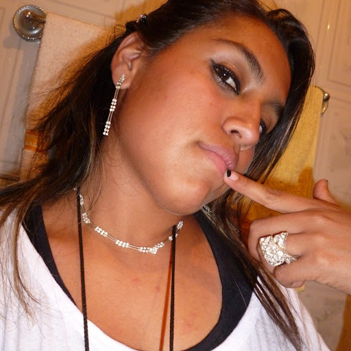 Jenifer Ruiz Photo 25