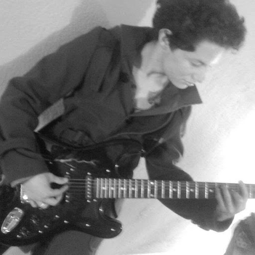 Fabio Alzate Photo 3
