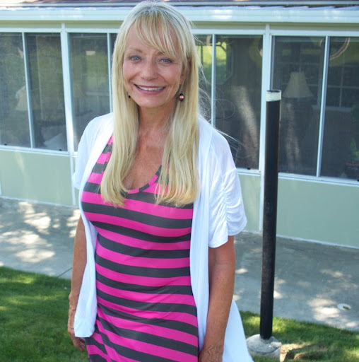 Debbie Swanson Photo 7