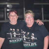 Tracey Simmons Photo 17