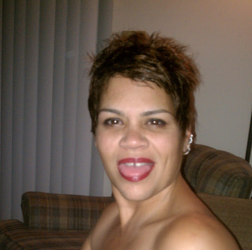 Carol Baez Photo 32