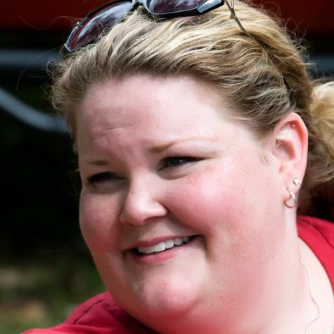 Jennifer Moody Photo 36