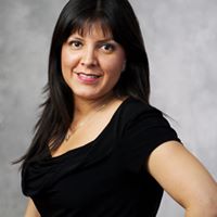 Alejandra Calderon Photo 16
