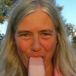 Sandra Lenz Photo 21