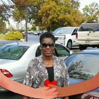 Sandra Glover Photo 33