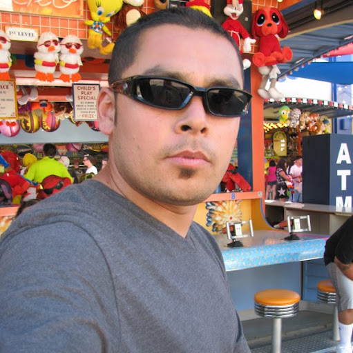 Juan Castaneda Photo 33