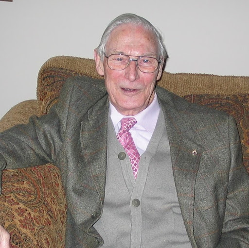 Clark Graham Photo 5
