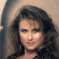 Connie Thomas Photo 26