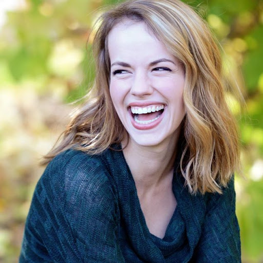 Courtney Atkins Photo 2