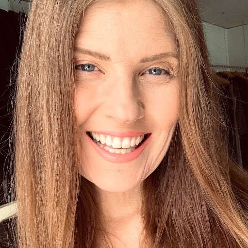Jennifer Wolfe Photo 34