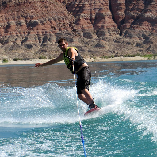 Tyler Steele Photo 6