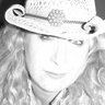 Elizabeth Masterson Photo 33