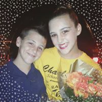 Jessica Meek Photo 30