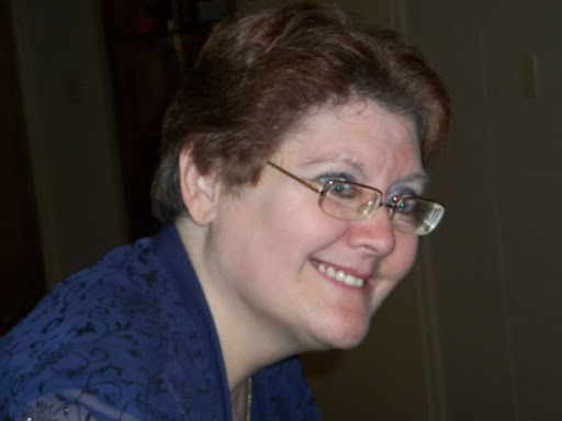 Renee Newman Photo 24