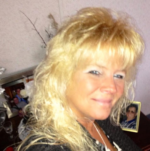 Mary Ogle Photo 11