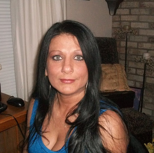Janet Ward Photo 12