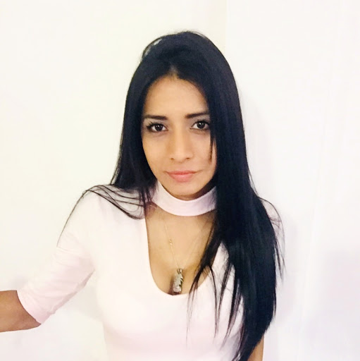 Erica Diaz Photo 10
