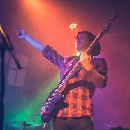 Toby Robinson Photo 30