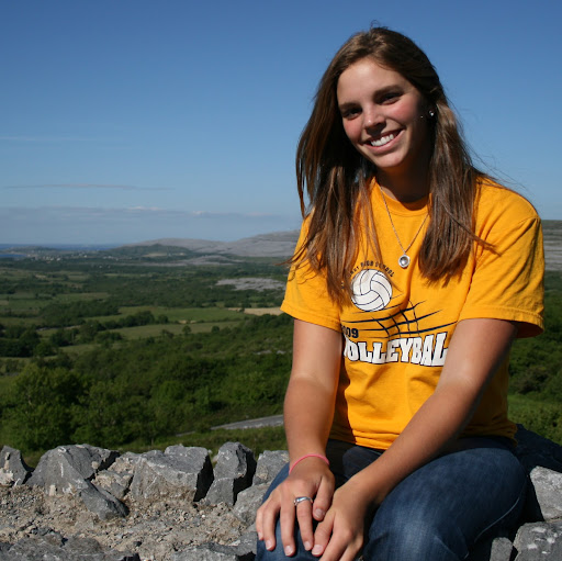 Megan Robinson Photo 45