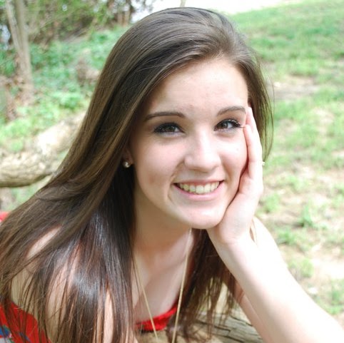 Lydia Hall Photo 15