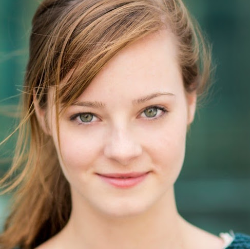 Shannon Walsh Photo 9