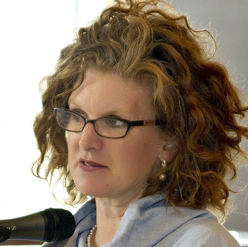 Theresa Olson Photo 32