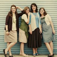 Kristine Phillips Photo 35