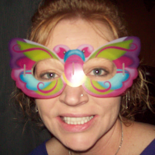 Lori Vance Photo 36