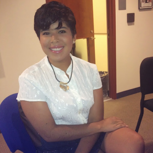 Kimberly Cruz Photo 23