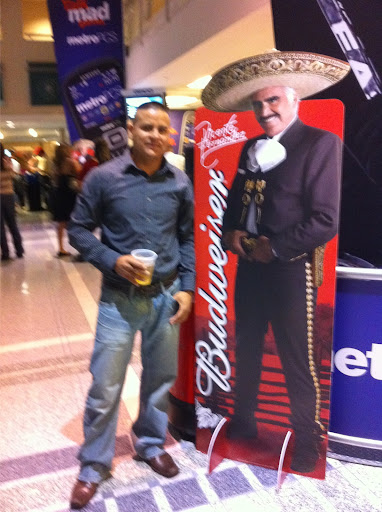 Adan Perez Photo 20