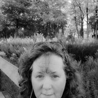 Elizabeth Clift Photo 9