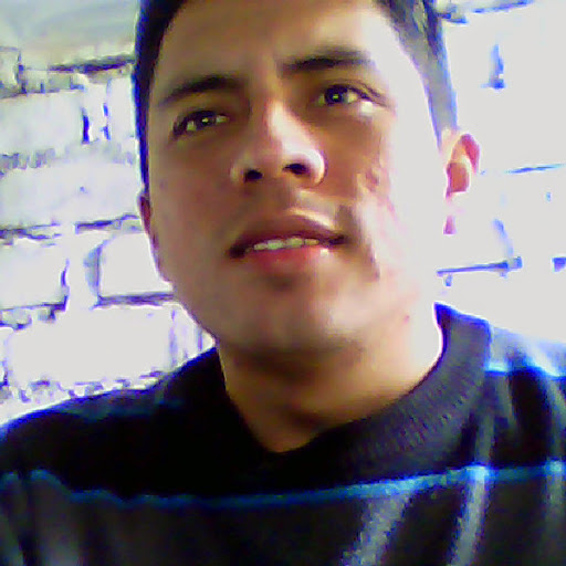 Moises Alvarado Photo 6
